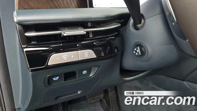 Genesis G80 Бензин 2.5 турбо AWD — Фото автомобиля 12