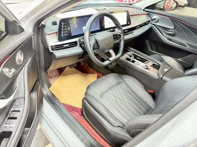 Chery Arrizo 8 — Фото автомобиля 10