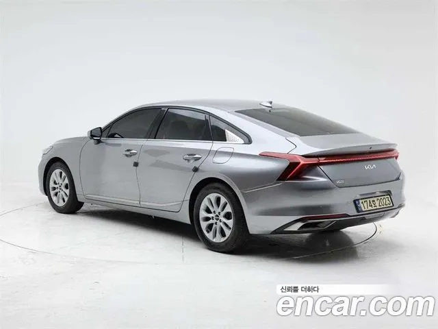 Kia K8 — Фото автомобиля 4