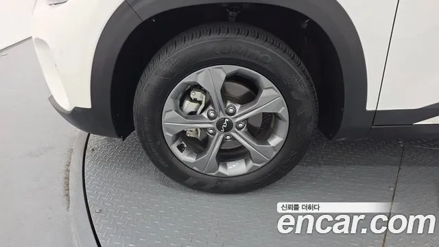 Kia Seltos Новый Seltos Бензин 2.0 2WD — Фото автомобиля 5