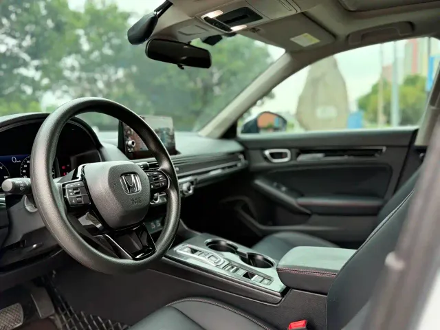Honda Civic — Фото автомобиля 21