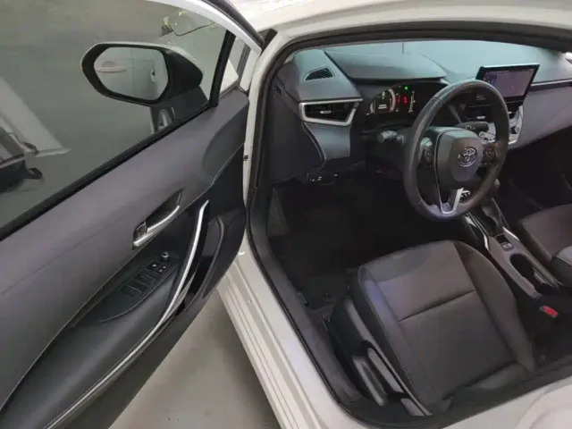 Toyota Corolla — Фото автомобиля 15