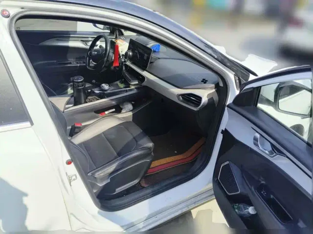 Geely Geometry Geely Geometry A 2022 Model Pro 430KM Travel Edition — Фото автомобиля 12