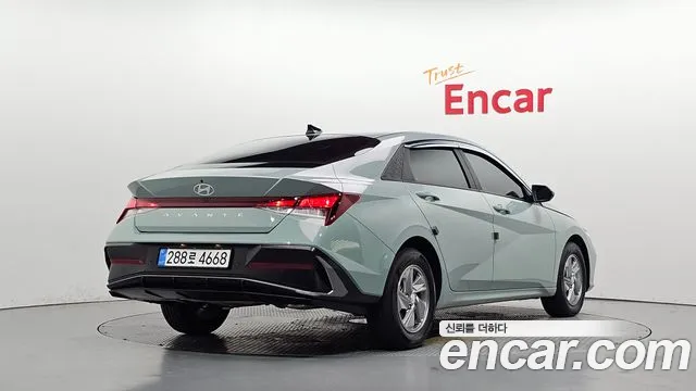 Hyundai Avante — Фото автомобиля 2