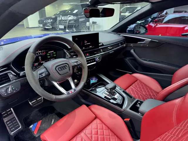 Audi S5 — Фото автомобиля 6