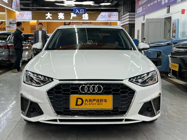 Audi A4L — Фото автомобиля 2