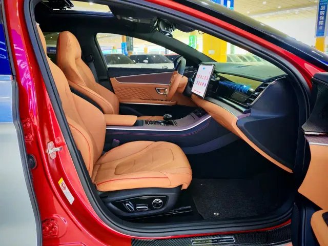 BYD Han — Фото автомобиля 10