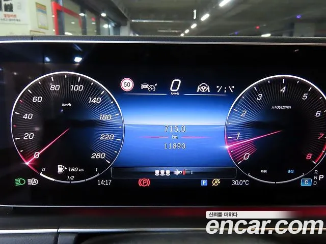 Mercedes-Benz GLE-Class — Фото автомобиля 9