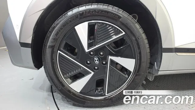 Hyundai Ioniq 5 New — Фото автомобиля 5