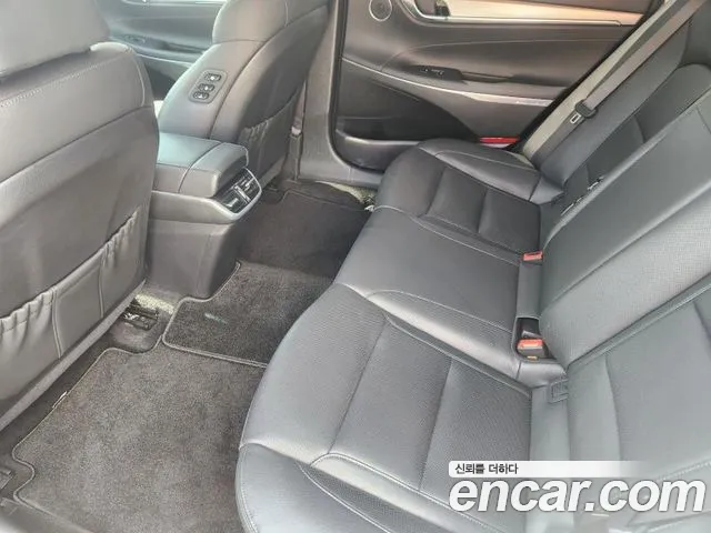 Hyundai Grandeur Grandeur (New) — Фото автомобиля 16