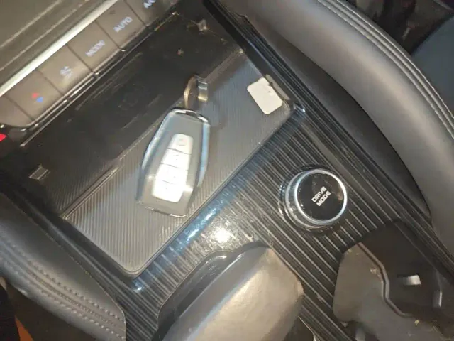 Geely Xingyue L — Фото автомобиля 8