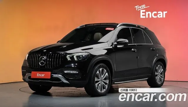 Фотография автомобиля — Mercedes-Benz GLE-Class