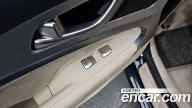Genesis G70 New — Фото автомобиля 30