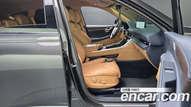 Genesis GV80 — Фото автомобиля 16