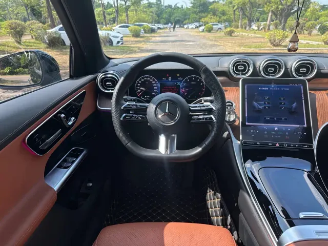 Mercedes-Benz GLC-Class — Фото автомобиля 17