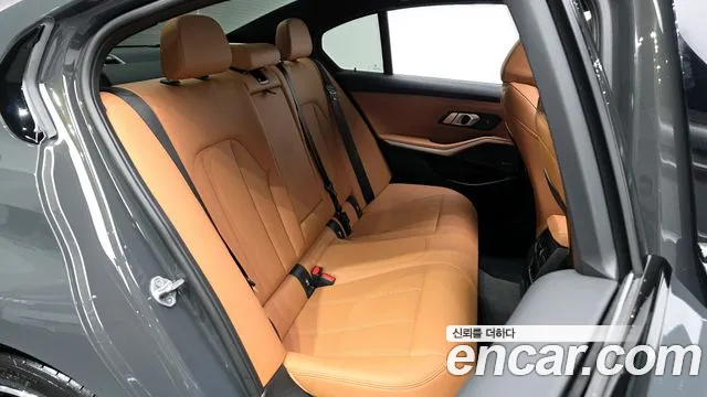 BMW 3-Series 3 серия (G20) 320i M Sport — Фото автомобиля 11