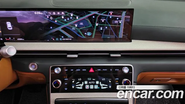 Genesis GV80 — Фото автомобиля 19