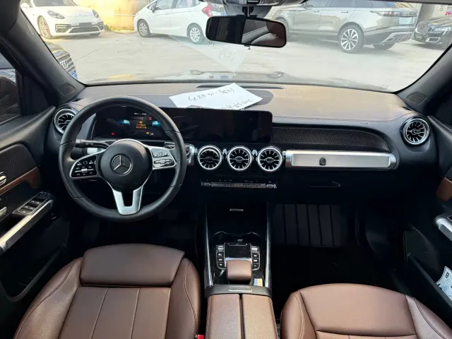 Mercedes-Benz GLB-Class — Фото автомобиля 23