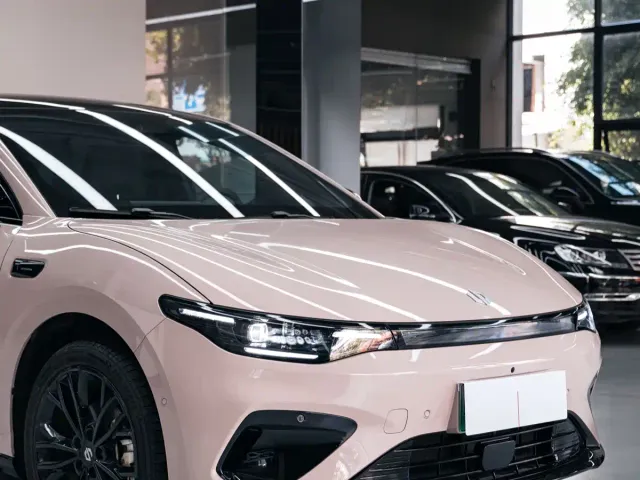 Leapmotor Lafa 5 — Фото автомобиля 7