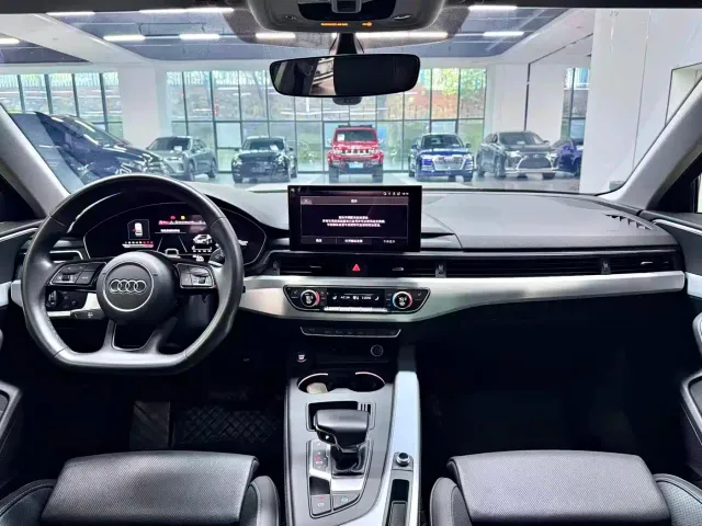 Audi A4L — Фото автомобиля 5