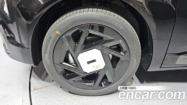 Kia Seltos Seltos 2 поколение Бензин 1.6T 2WD — Фото автомобиля 5