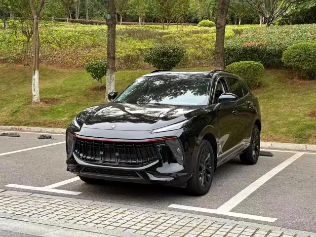 Фотография автомобиля — Forthing T5 Evo