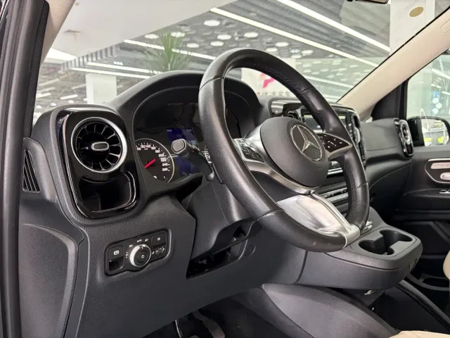 Mercedes-Benz Vito — Фото автомобиля 6