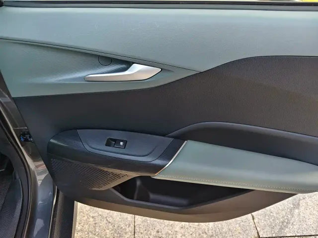 Changan Lamore — Фото автомобиля 13