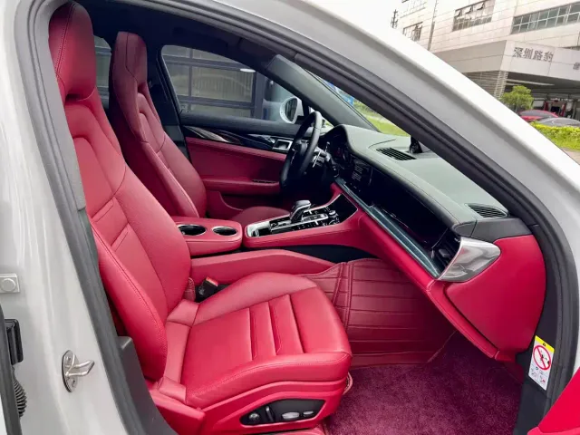 Porsche Panamera — Фото автомобиля 5