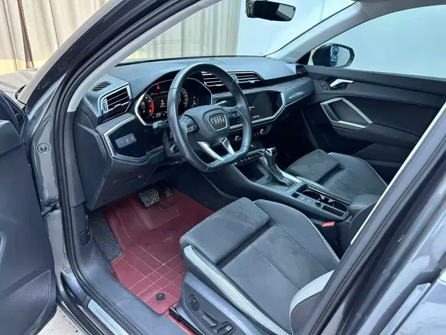 Audi Q3 — Фото автомобиля 9