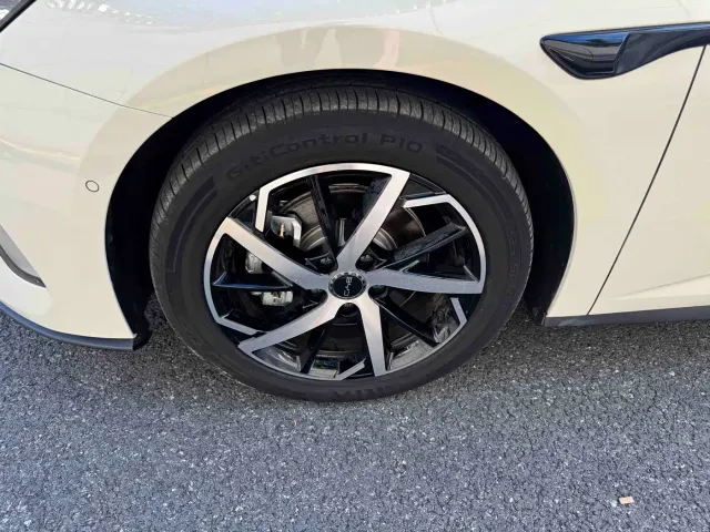 BYD Seal 07 DM-i — Фото автомобиля 17