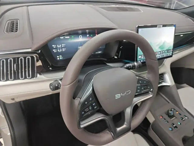 BYD Song PLUS — Фото автомобиля 9