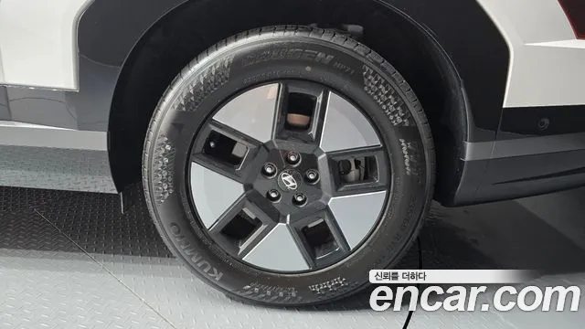 Hyundai Santafe — Фото автомобиля 18