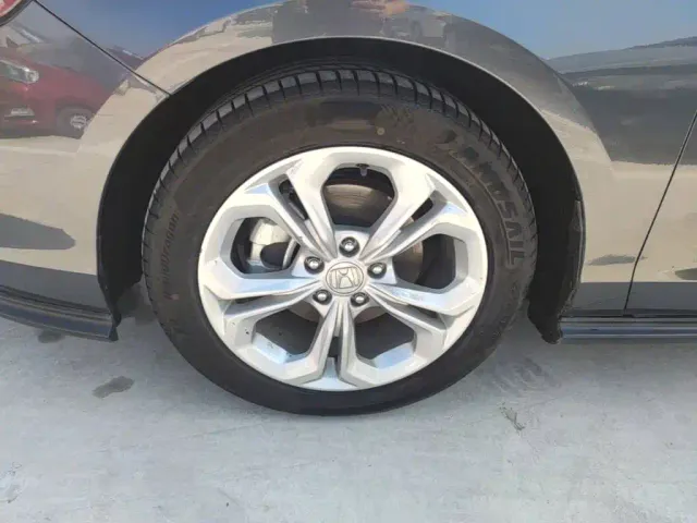 Honda Accord — Фото автомобиля 22