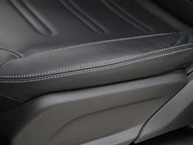 Mercedes-Benz G-Class — Фото автомобиля 4