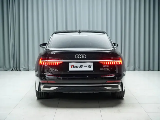 Audi A6L — Фото автомобиля 8