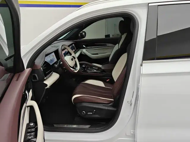 Geely Xingyue L — Фото автомобиля 9
