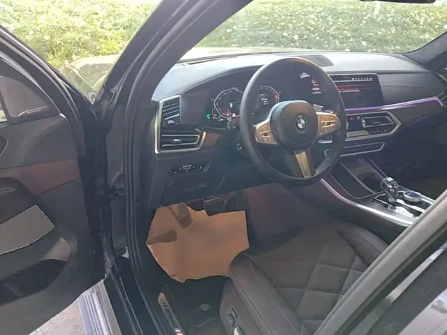 BMW X5 — Фото автомобиля 15