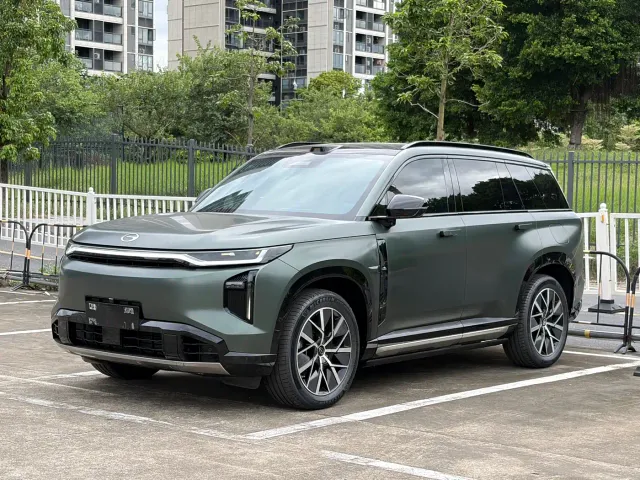 Фотография автомобиля — GAC Trumpchi Xiangwang S7