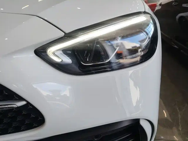 Mercedes-Benz C-Class — Фото автомобиля 23