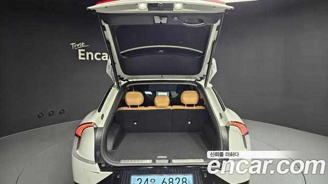 Kia EV6 — Фото автомобиля 30