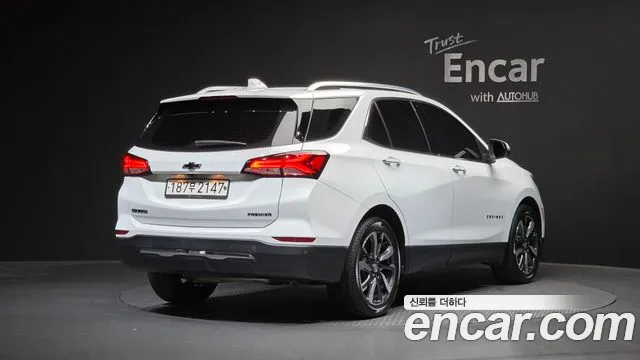 Фотография автомобиля — Chevrolet Equinox