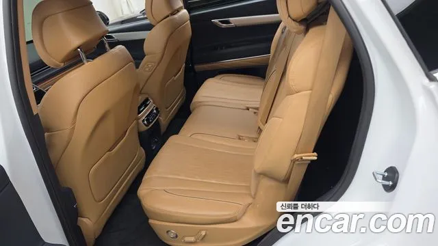 Genesis GV80 — Фото автомобиля 16