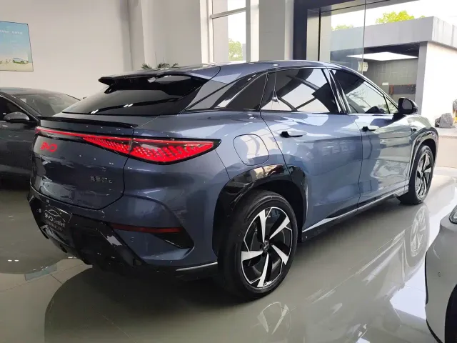 BYD Sealion 07 EV — Фото автомобиля 4