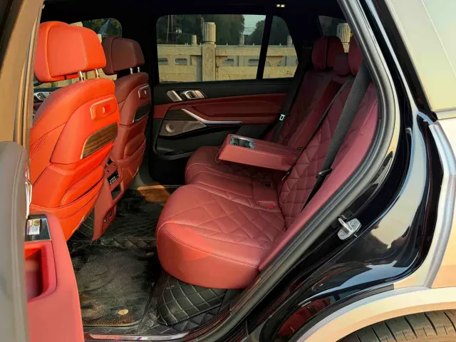 BMW X5 — Фото автомобиля 9