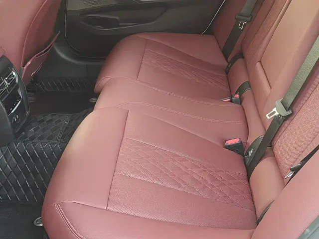 BMW 3 Series — Фото автомобиля 6