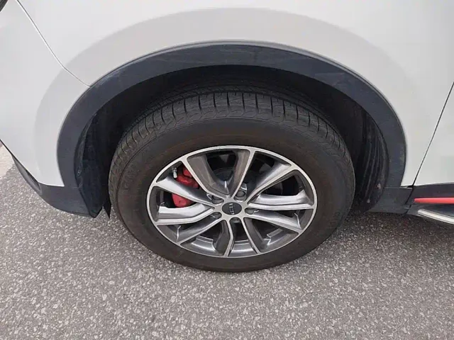 Geely Boyue — Фото автомобиля 22