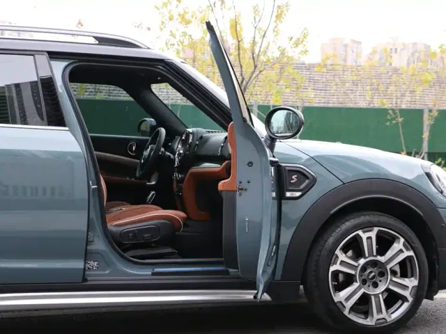 MINI Countryman — Фото автомобиля 26
