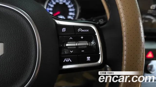 Kia Canival Carnival 4 поколение Бензин 9 мест Prestige — Фото автомобиля 17