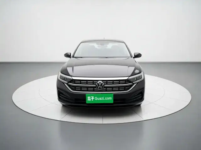 Фотография автомобиля — Volkswagen Sagitar